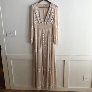 New BHLDN/Anthropologie  Belize Embroidered A-Line Long-Sleeve V-Neck Gown